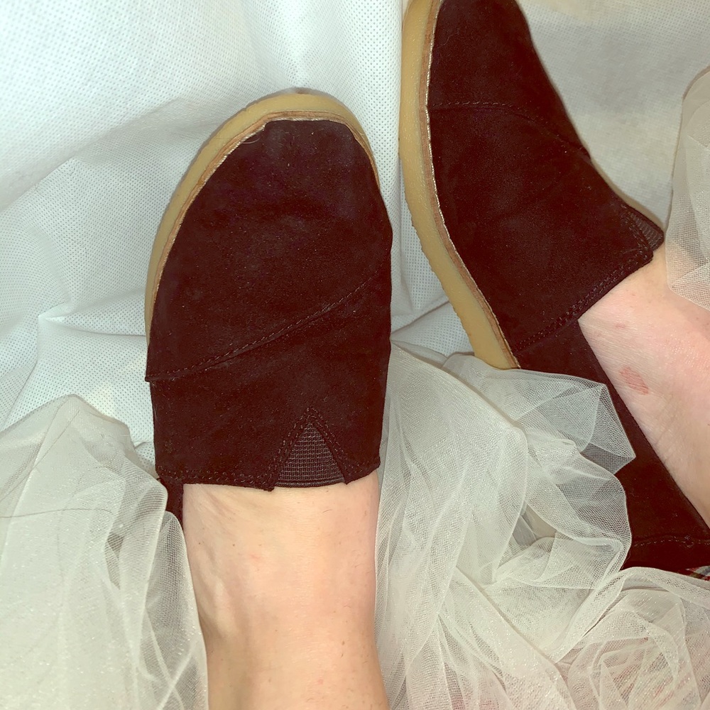 Suede TOMS